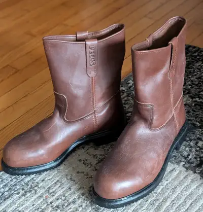 Red Wing Men's workboots, View more