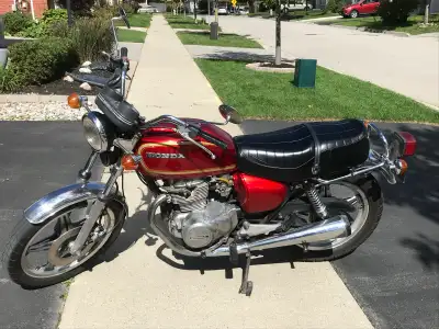 This classic is in mint condition and needs a new home. Electric and kick start. Great starter bike...