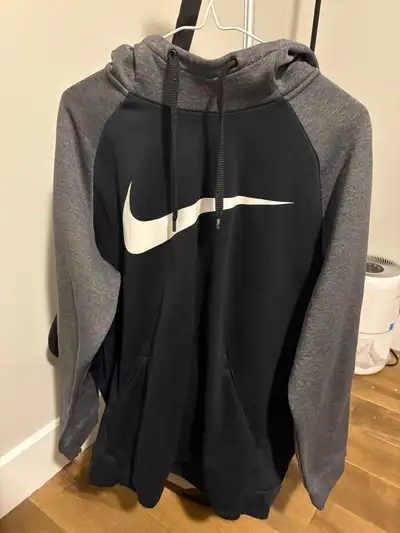 Nike Sweater, View more