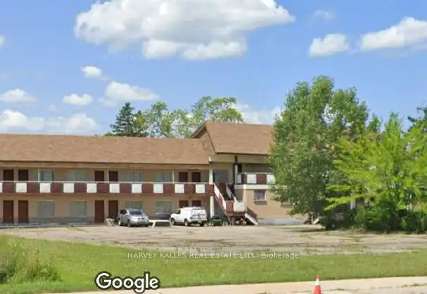 Hotel/Motel/Inn For Sale Niagara Falls Stanley & Marine Land Par in Commercial & Office Space for Sale in St. Catharines - Image 2