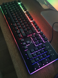 Clavier mechanical-like RGB keyboard
