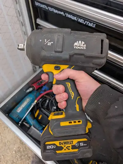 Had for about 8 months, hits like a horse. Switching back to Milwaukee. Comes with battery & charger...