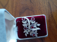 Vintage Brooch. Price Down!