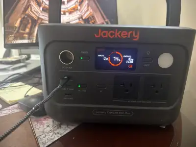 Jackery Explorer 600 Plus, View more