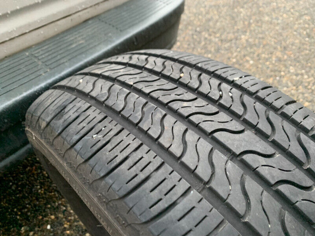 1 X single 225/60/18 M+S Firestone All Season with 65% tread in Tires & Rims in Delta/Surrey/Langley - Image 4