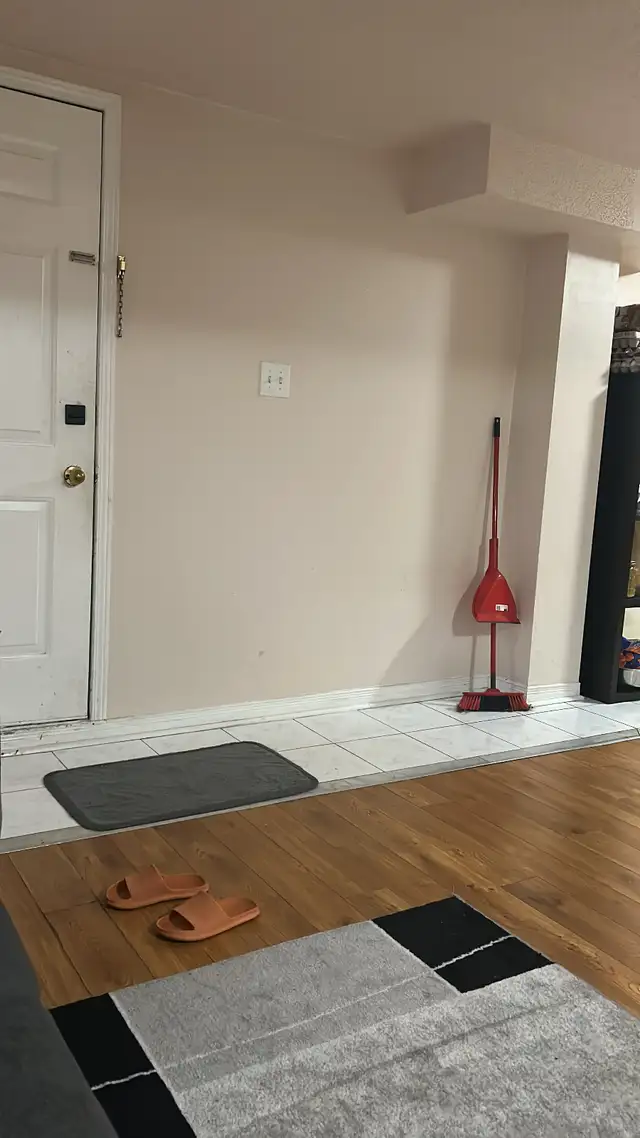 Room on rent near Sheridan college