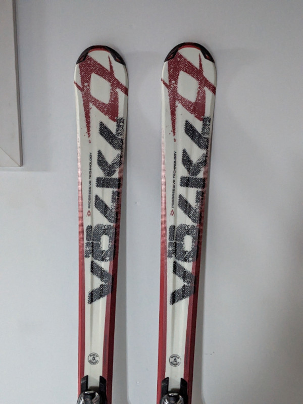 Skis alpins, fixations, bottes et bâtons dans Ski  à Sherbrooke - Image 2