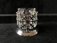 Metal Snowflake Candle Holder with Glass Insert