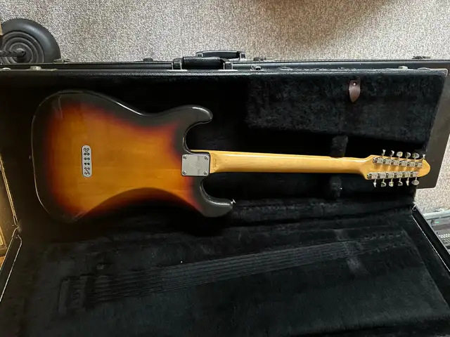 Fender Stratocaster XII MIJ in Guitars in Oakville / Halton Region - Image 3