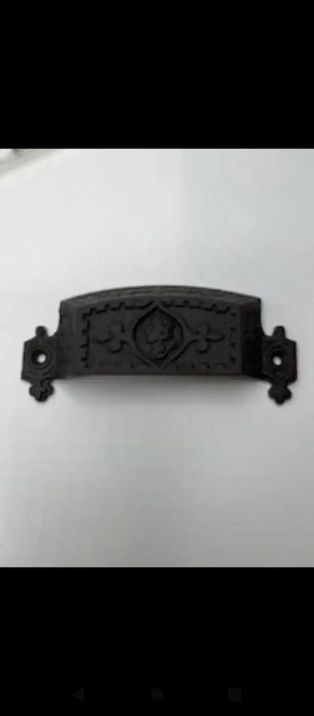 Cast iron drawer pulls  in Home Décor & Accents in Ottawa - Image 2