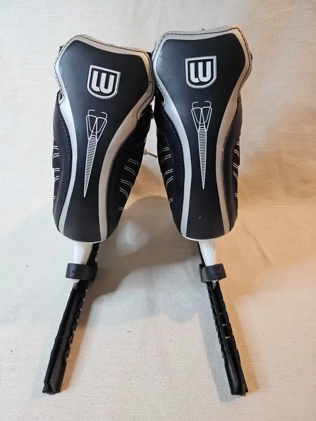 Winnwell XLite NXT Youth Hockey Skates - Size 3 in Skates & Blades in Mississauga / Peel Region - Image 5