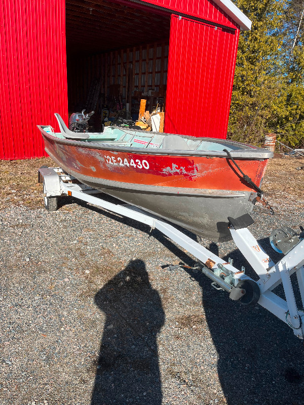 16 ft 25 hp boat for sale in Powerboats & Motorboats in Winnipeg