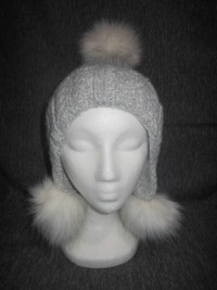 pom poms knit hat