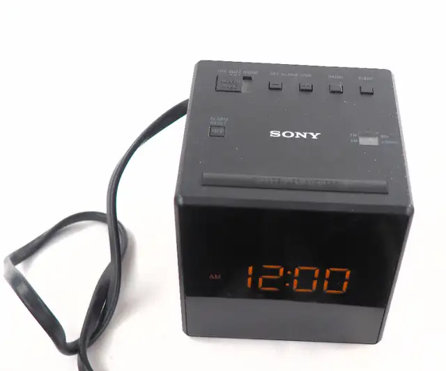 Sony FM/AM Clock Radio ICF-C1 in General Electronics in St. Albert - Image 6