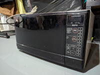 Sanyo Vintage Microwave Model EM-574T