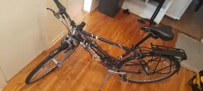 Vélo hybride pour homme, View more