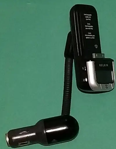 Belkin TuneBase FM F8Z176 stereo adapter, View more