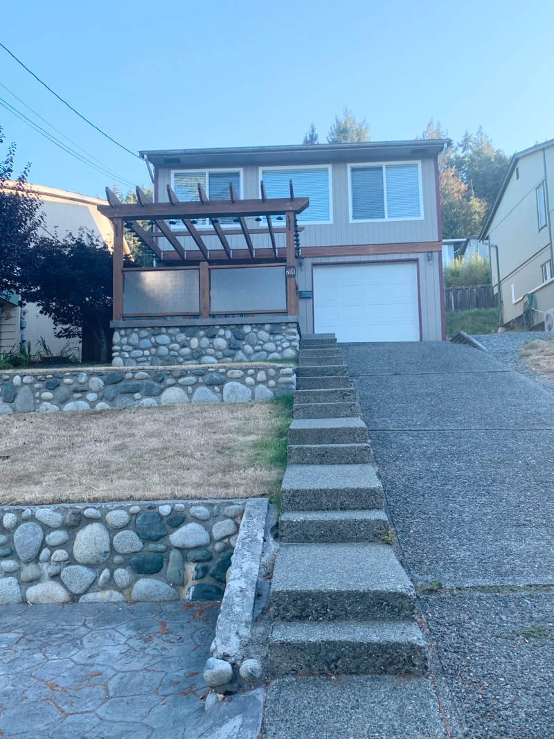 Entire Home for Rent in Hammond Bay (Nanaimo) Long Term Rentals
