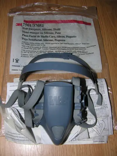 3M™ Half Facepiece Reusable Respirator, 7501, small,, View more