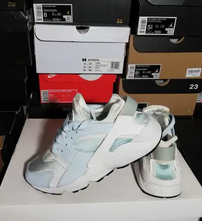 103 ads for nike huarache in All Categories in Canada Kijiji Marketplaces