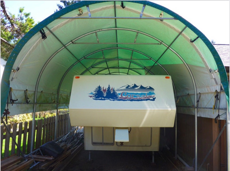 LIKE NEW 5TH WHEEL TIME CAPSULE REDUCED Travel Trailers & Campers