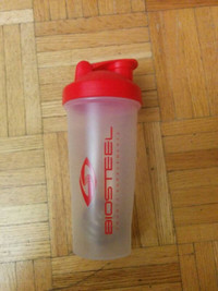 BIOSTEEL   Sport Protein    Shaker Bottle