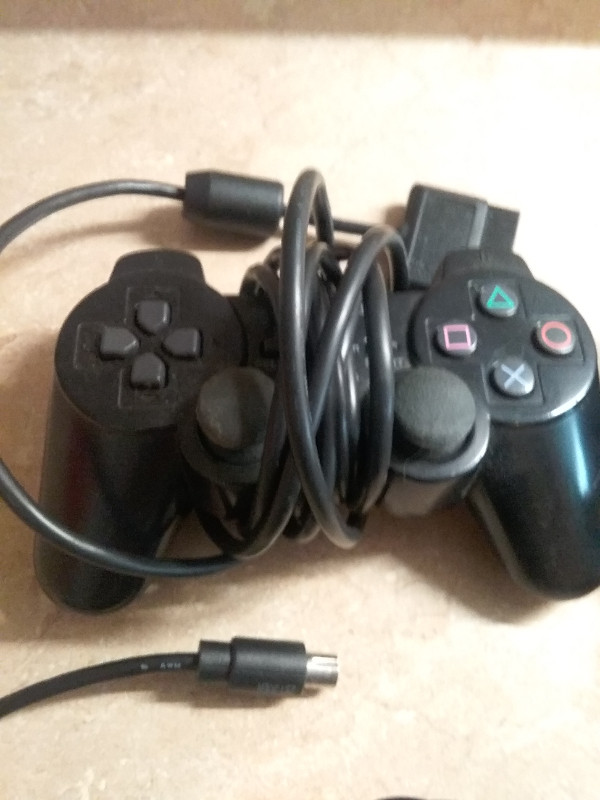 PS2 Hand Controllers in Older Generation in North Bay - Image 2