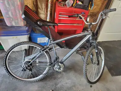 Huffy Rival 26-inch men's mountain bike $100 OBO, View more