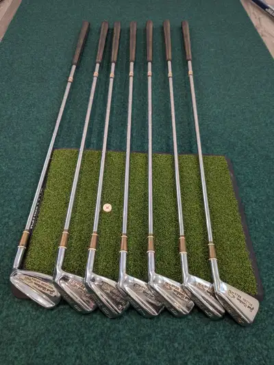 Jack Nicklaus Golden Bear Men's RH Golf Club Iron Set 4-PW, View more