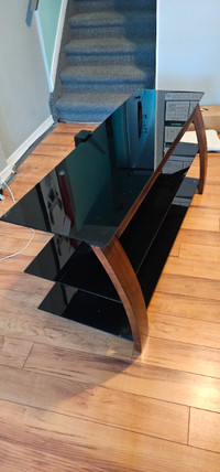 TV Glass 3 level table with cable management