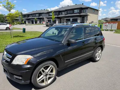 I am selling my 2011 Mercedes-Benz GLK 350 4MATIC. I am the second owner of this vehicle, and I have...