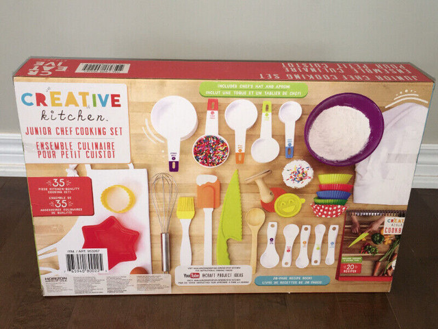 Kids Cooking and Baking Set in Toys & Games in Markham / York Region - Image 2