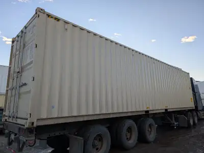 40' One-Trip Shipping Containers ON SALE – Now $5,300! (Limited Time) Looking for a clean, secure, a...
