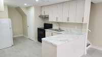 Bachelor Walk-Out Basement Apartment in Bradford - All Inclusive