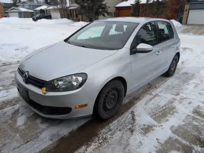 2012 Volkswagen Golf 2.5L 4 Door Hatchback No accidents, well maintained, garage stored, drives with...
