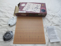 Vintage Go Game Set Folding Wood Board Plastic Clear Bowls Stone