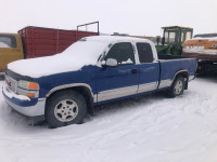 2002 Chevy truck parting out 