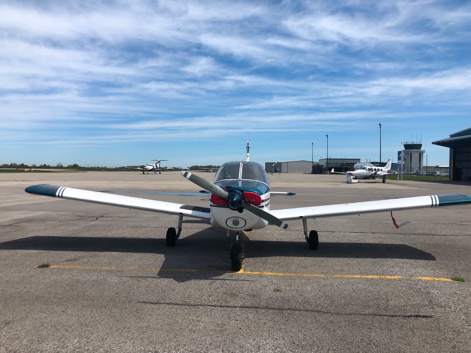 1971 Piper PA28-140 Cherokee, photo 2