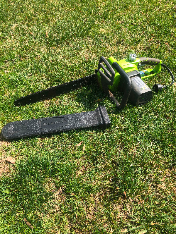$120 for greenworks electric chain saw in Other in Mississauga / Peel Region