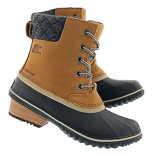Brand new size 7 comes with box Meet up Dixie and Dundas Price $80 The elk waterproof SLIMPACK II LA...