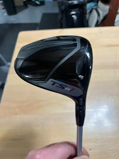 Titleist TSR1 10*  RH Driver, View more