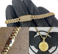 Solid gold chains - custom pendants - Diamond jewelry 