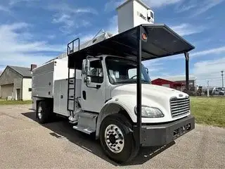 2016 FREIGHTLINER ALTEC LR760 Bucket Truck, View more