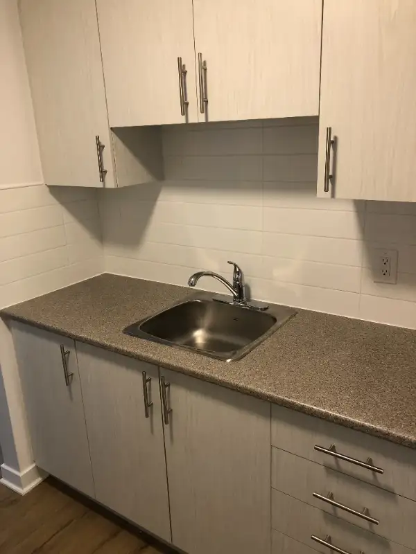 apartment for rent 4-1/2 in Saint lambert (Longueuil) J4S 1G8 in Long Term Rentals in Longueuil / South Shore - Image 5