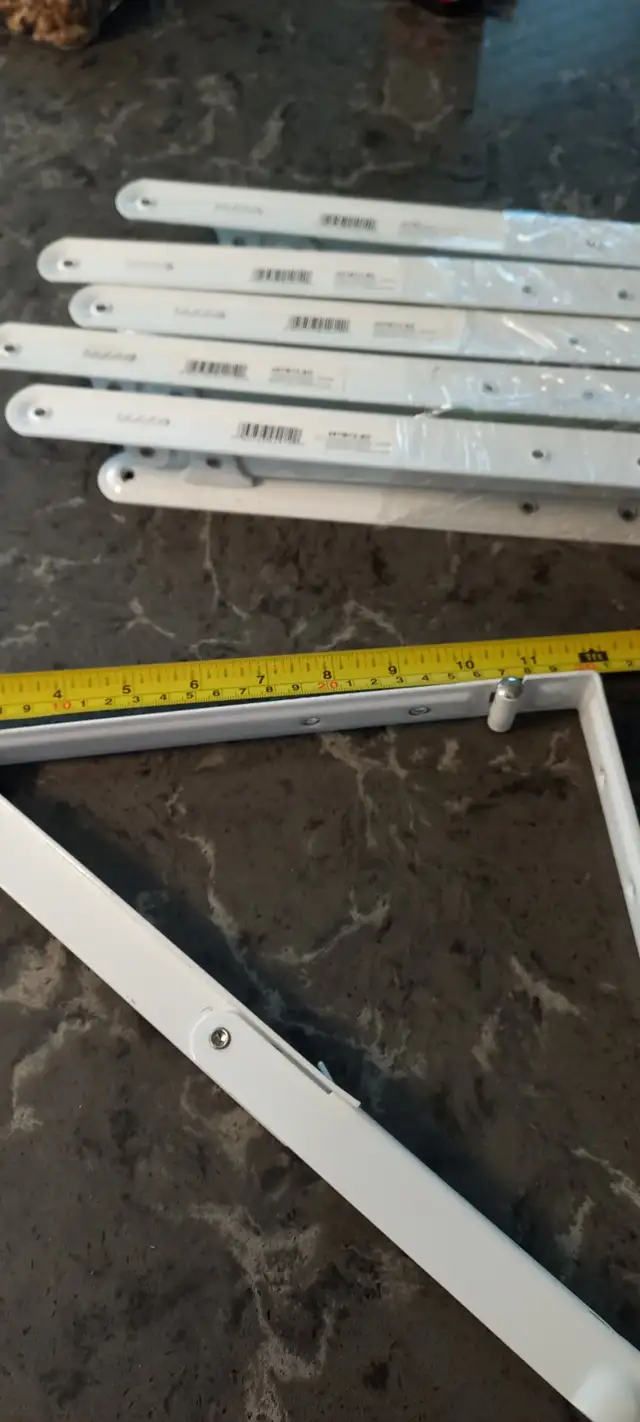 FOLDING SHELF BRACKET//SUPPORT DETABLETTE PLIANTE 12