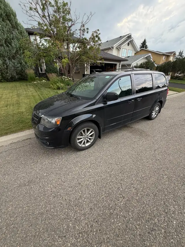  Dodge grand Caravan Gt  2013