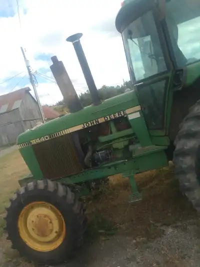 John Deere 4440 needs transmission rebuild 5000 hours original