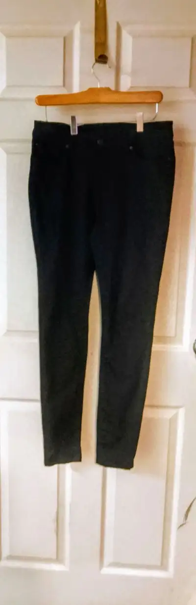 Ladies black jeans from bootlegger I 29 waist 31 leg, View more