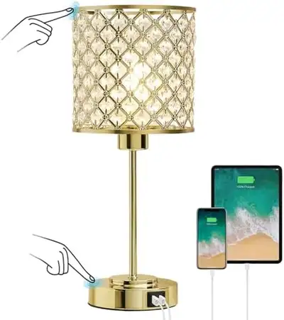 2 MAGNIFIQUES LAMPES EN LAITON ET  VRAI CRYSTAL  PRIX REVISÉ, View more