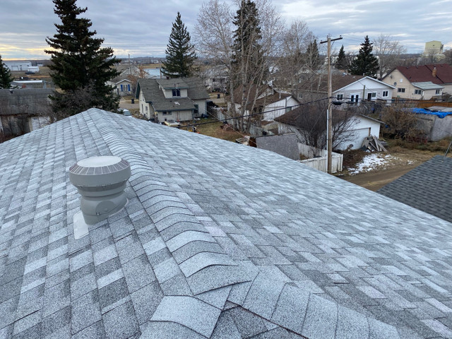 Roofing helper, roofing crew in General Labour in Grande Prairie